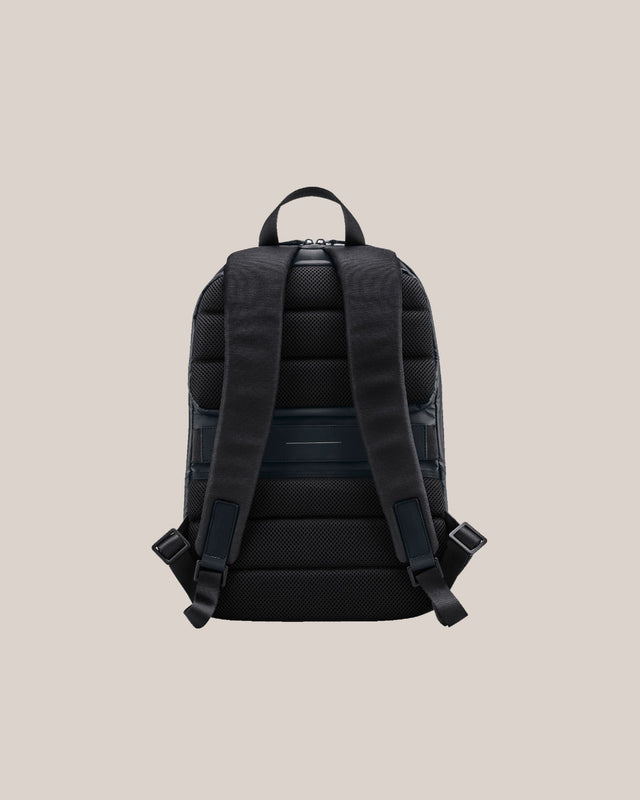 Gion Backpack Pro M